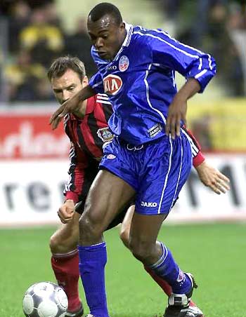 引进球员的 引进球员的